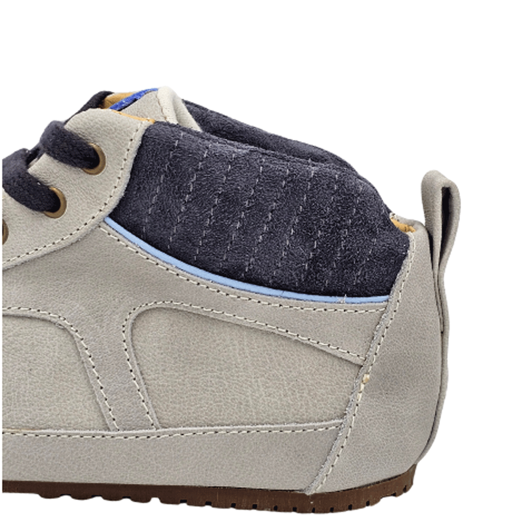 Zapatilla B1. Gris