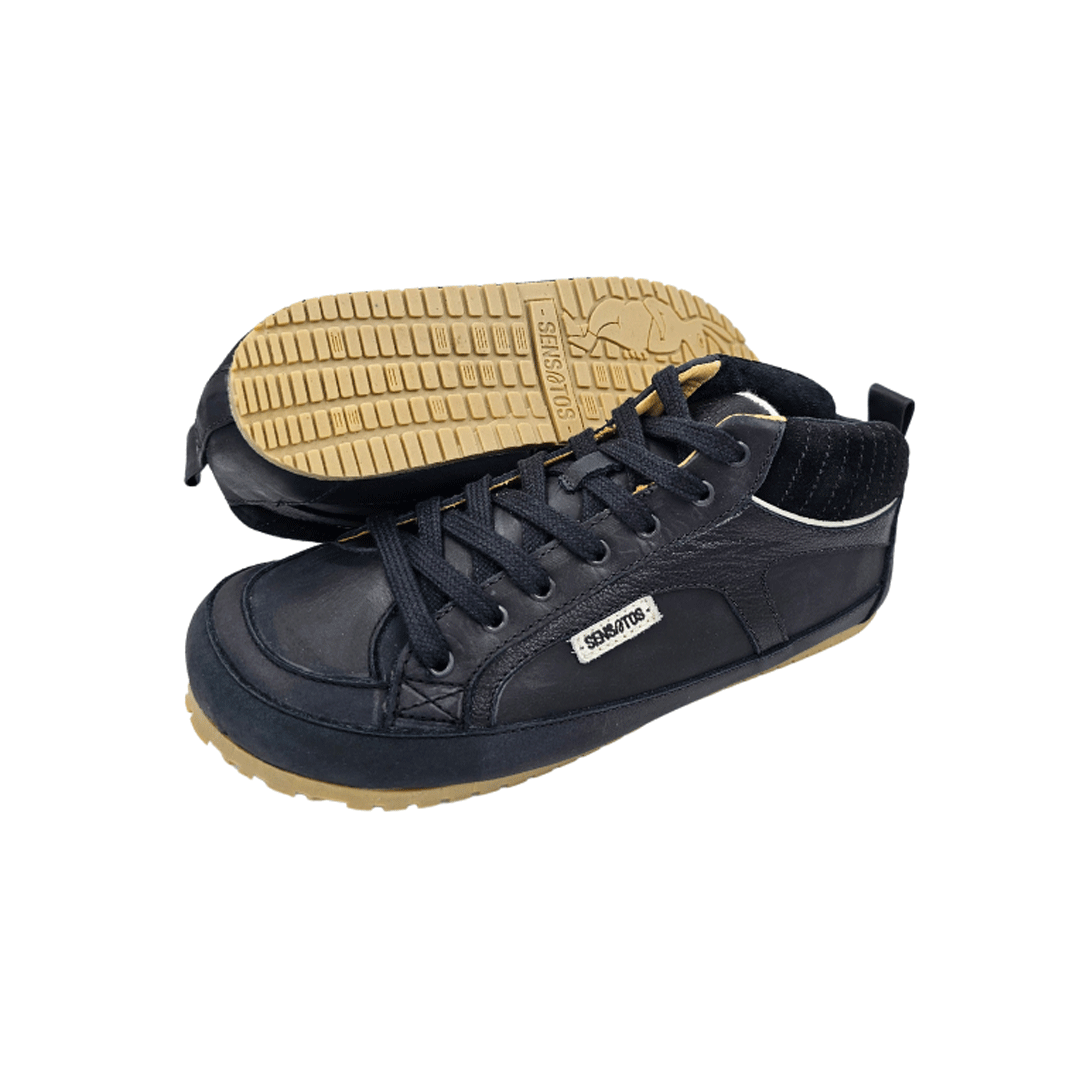 Zapatilla B1. Negra
